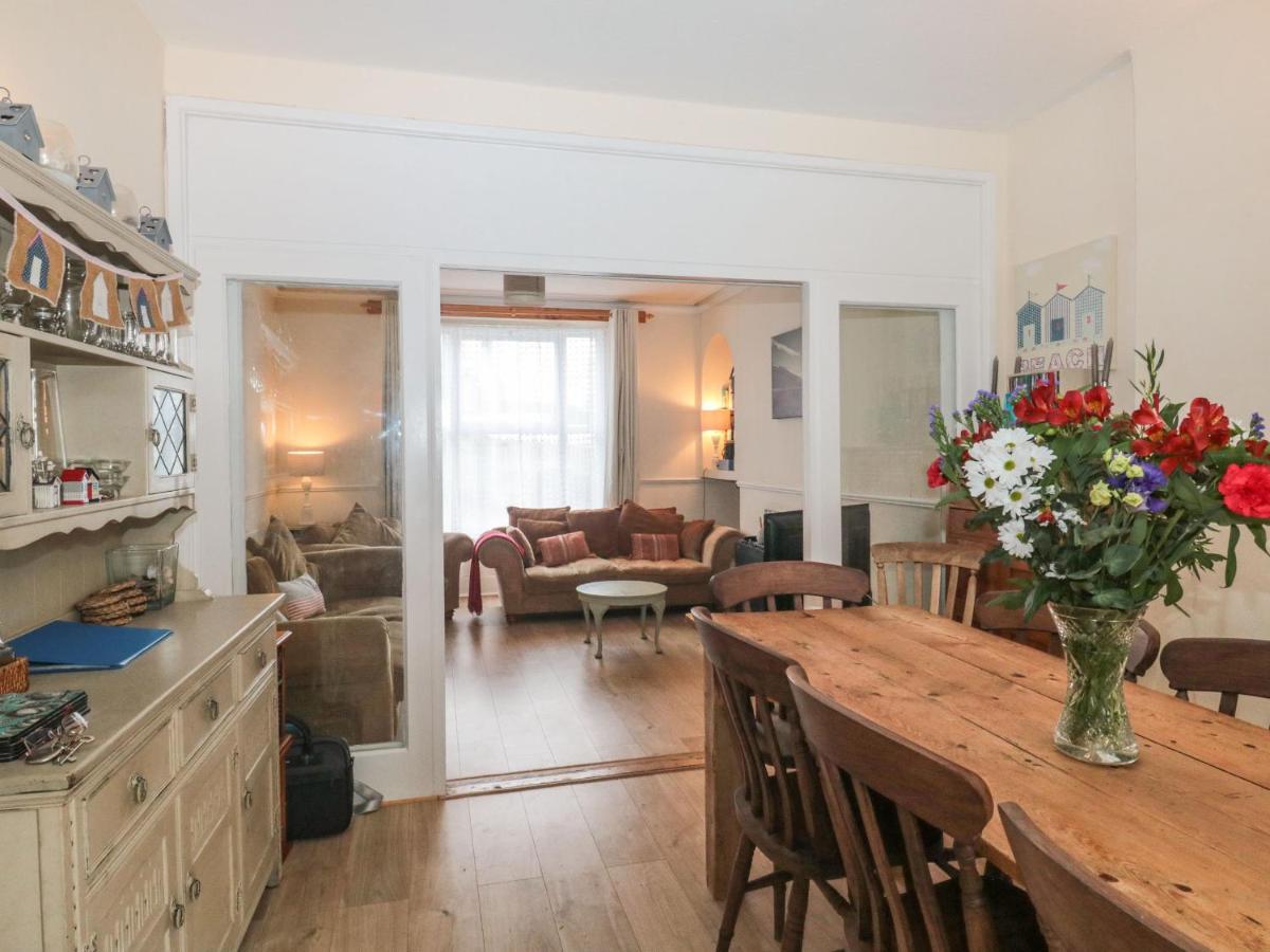 Dunholme House Villa ทินมัท ภายนอก รูปภาพ